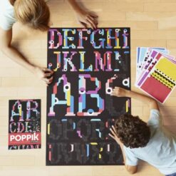 Kreatív, fejlesztő poszter, 1600 matricával – ABC | Poppik