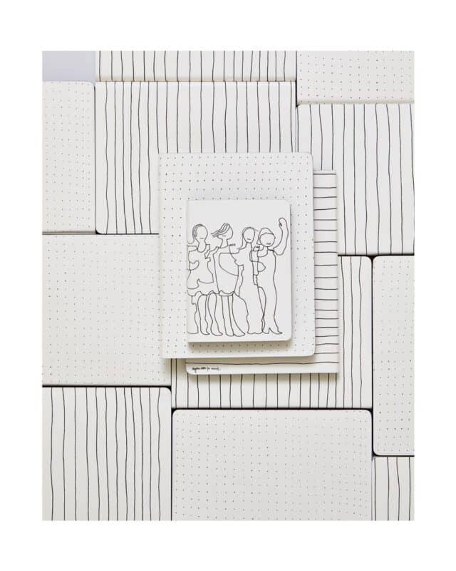 NUUNA Graphic L Light pontozott lapos notebook - Lines by Myriam Beltz
