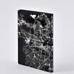 NUUNA Graphic L Light pontozott lapos jegyzetfüzet Nightflight - Berlin Silver