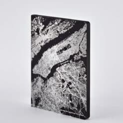 NUUNA Graphic L Light pontozott lapos jegyzetfüzet Nightflight - New York Silver