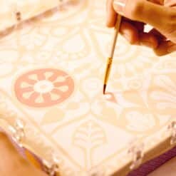 djeco AGA - Atelier Grands Augustins Műterem 11 - Selyem festés, Mandalák - Atelier 11, Silk Painting