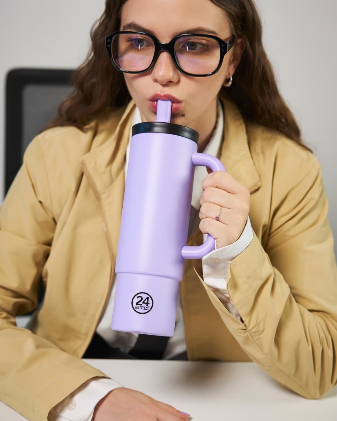 24bottles-straw-cup-800ml-rozsdamentes-acel-bogre-szivoszallal--erica-2-miniart 24BOTTLES Straw Cup 800ml rozsdamentes acél bögre szívószállal, Erica