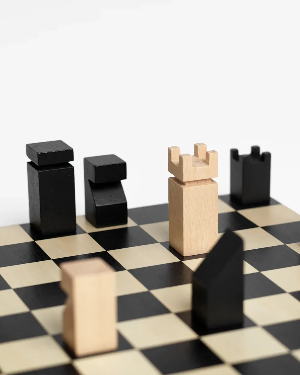 printworks-wood-chess---the-functionalist-sakk-miniart-4 PRINTWORKS Wood Chess - The Functionalist fa sakkészlet