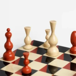 PRINTWORKS Wood Chess - The Surrealist fa sakkészlet